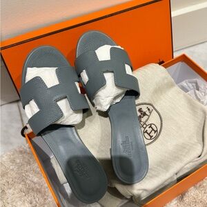 Hermes Gray Sandals